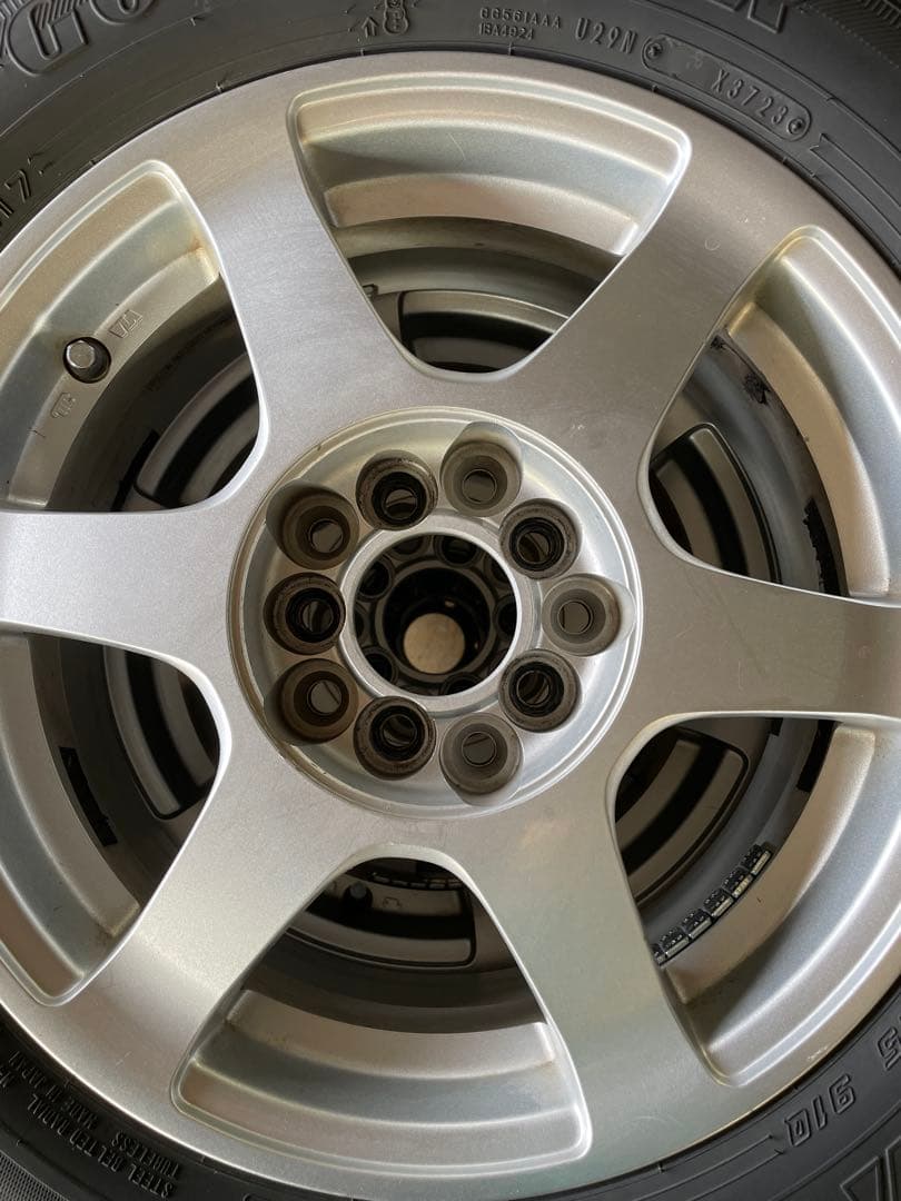 スタッドレスタイヤ、ホイール195/65R15 4本セット