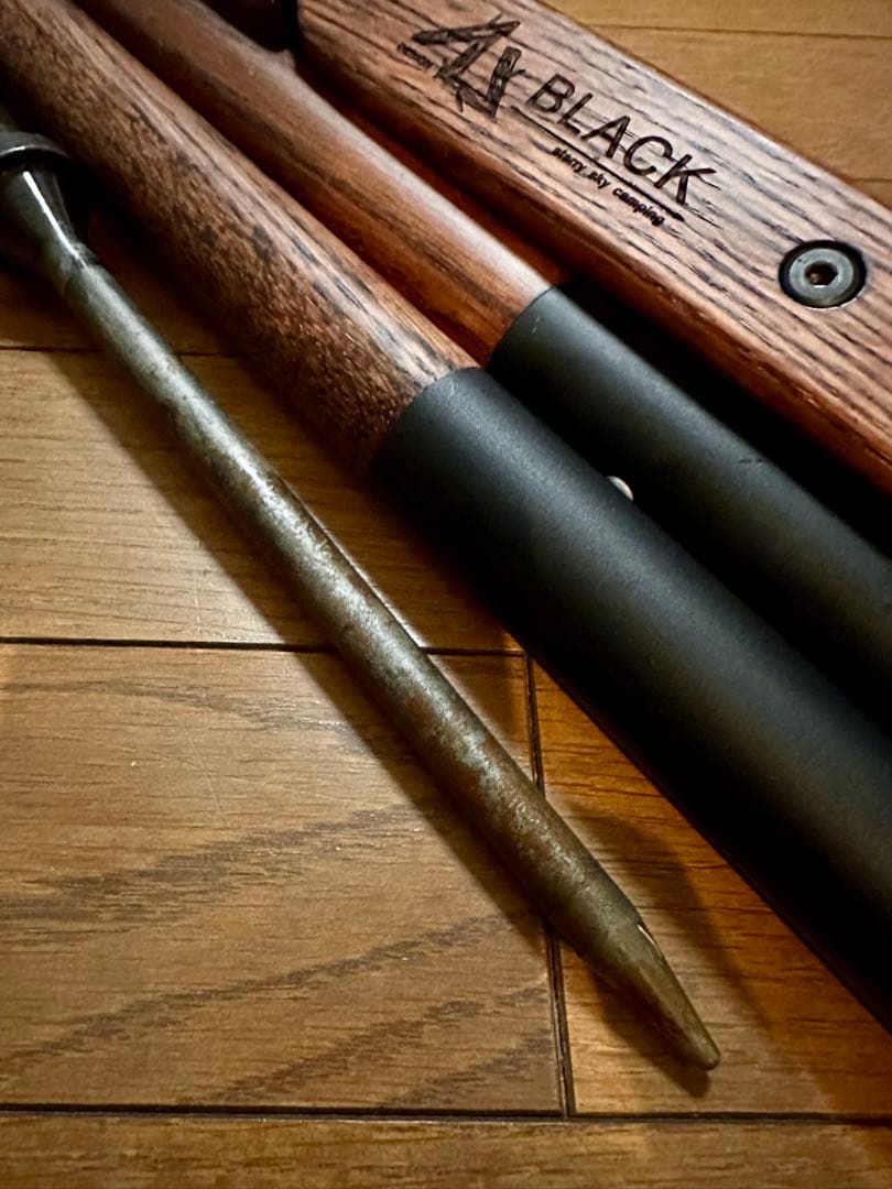 Black Design シダレザクラ ブラックデザイン