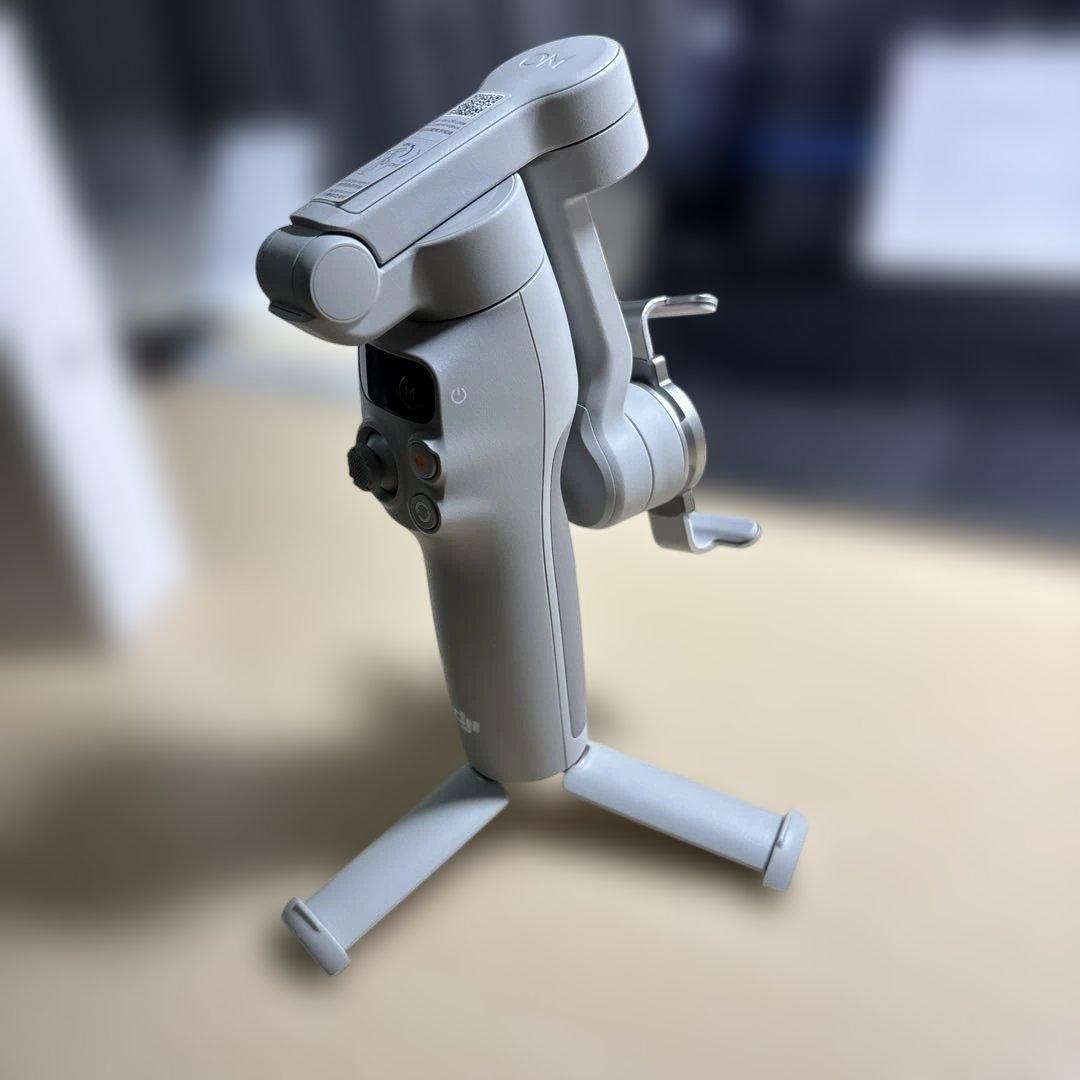 DJI スマホ ジンバル Osmo Mobile 7
