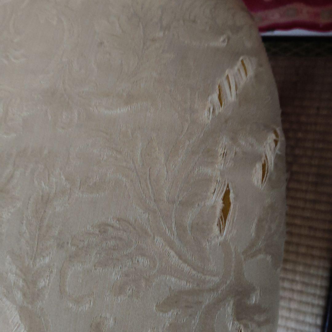 ロココ調　ホワイト クラシックチェア 使用感あり　ホワイト植木鉢金のなる木