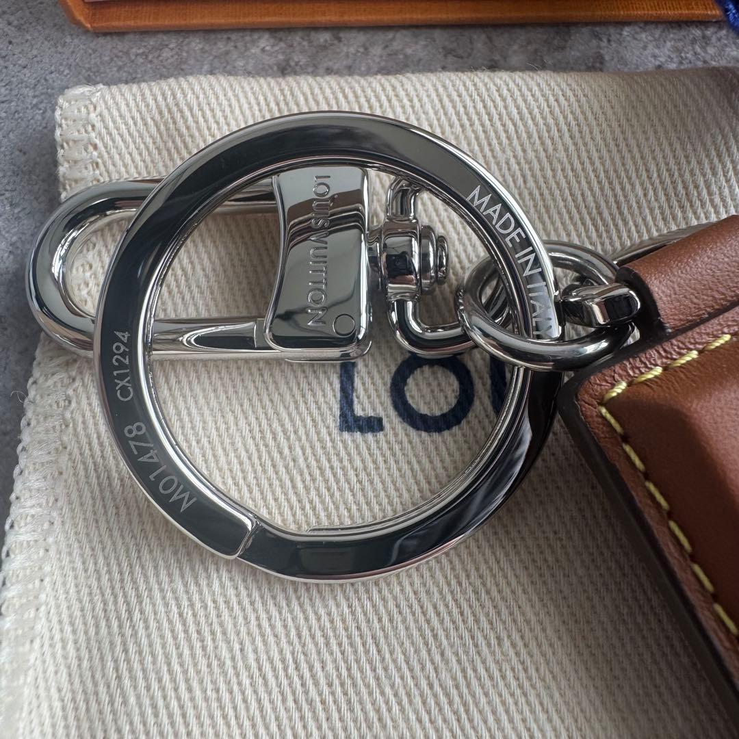 新品 ルイヴィトン バッグチャーム チョコレートバー M01478