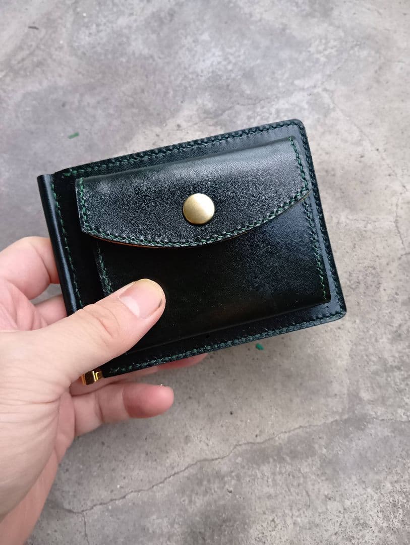 【ハンドメイド】（革の宝石）ルガトーレザーの小銭入れ付きマネークリップ