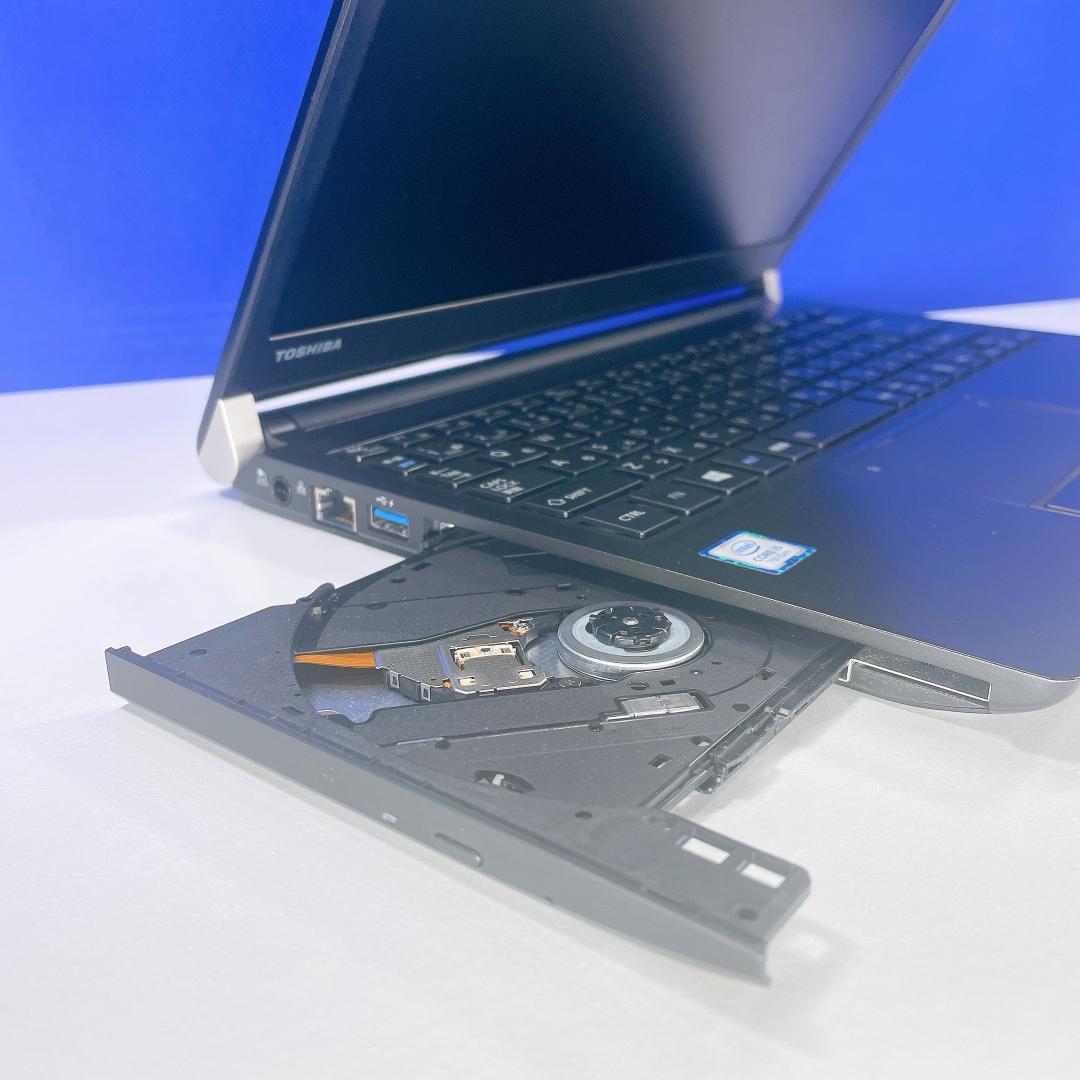 即利用OK！快速SSD✨Windows11✨小型軽量✨東芝カメラ付ノートパソコン