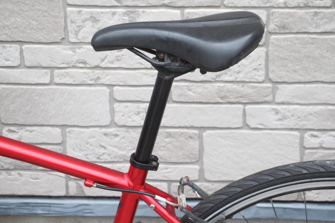 引き取り限定♪スペシャライズド♪SIRRUS♪人気クロスバイク♪レジャーなどに♪