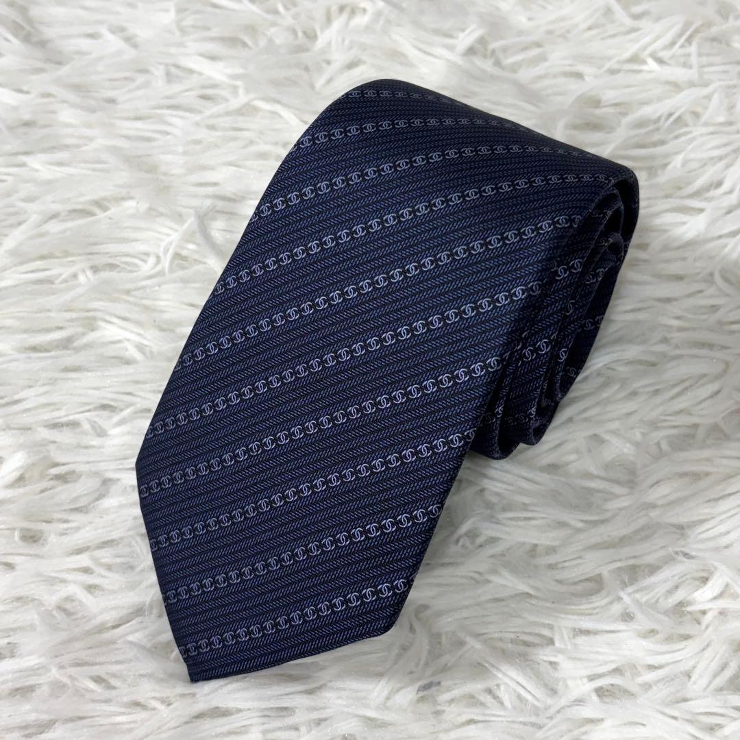 【現行】シャネル ネクタイ CC柄 ココマーク シルク100% ネイビー