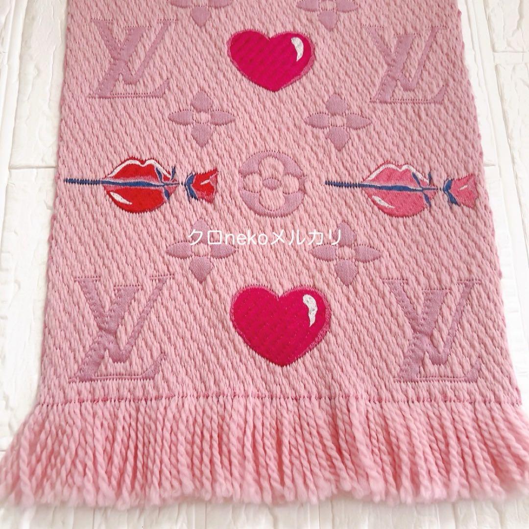 LOUIS VUITTONルイヴィトン マフラーピンク　バレンタイン