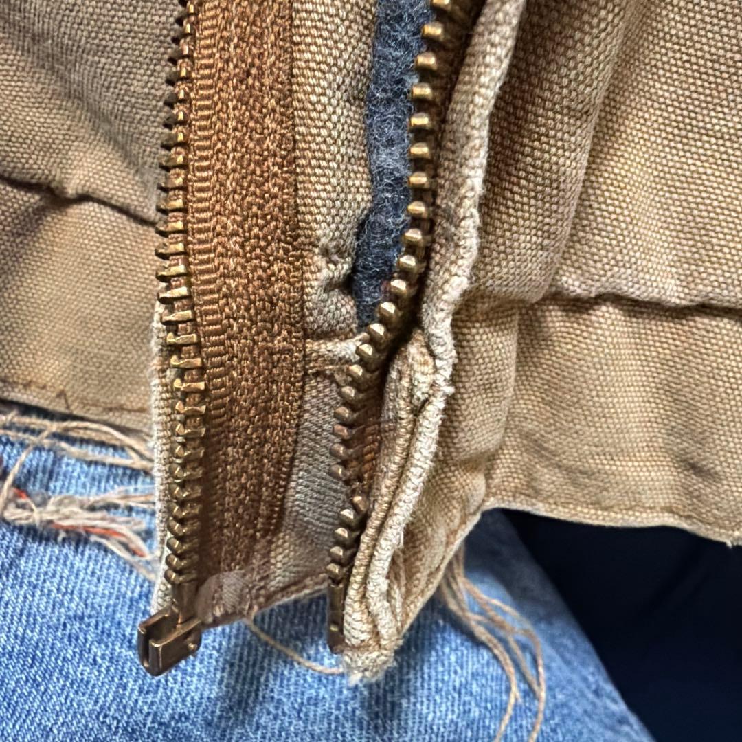 Carhartt デトロイトジャケット　M size相当　メキシコ製