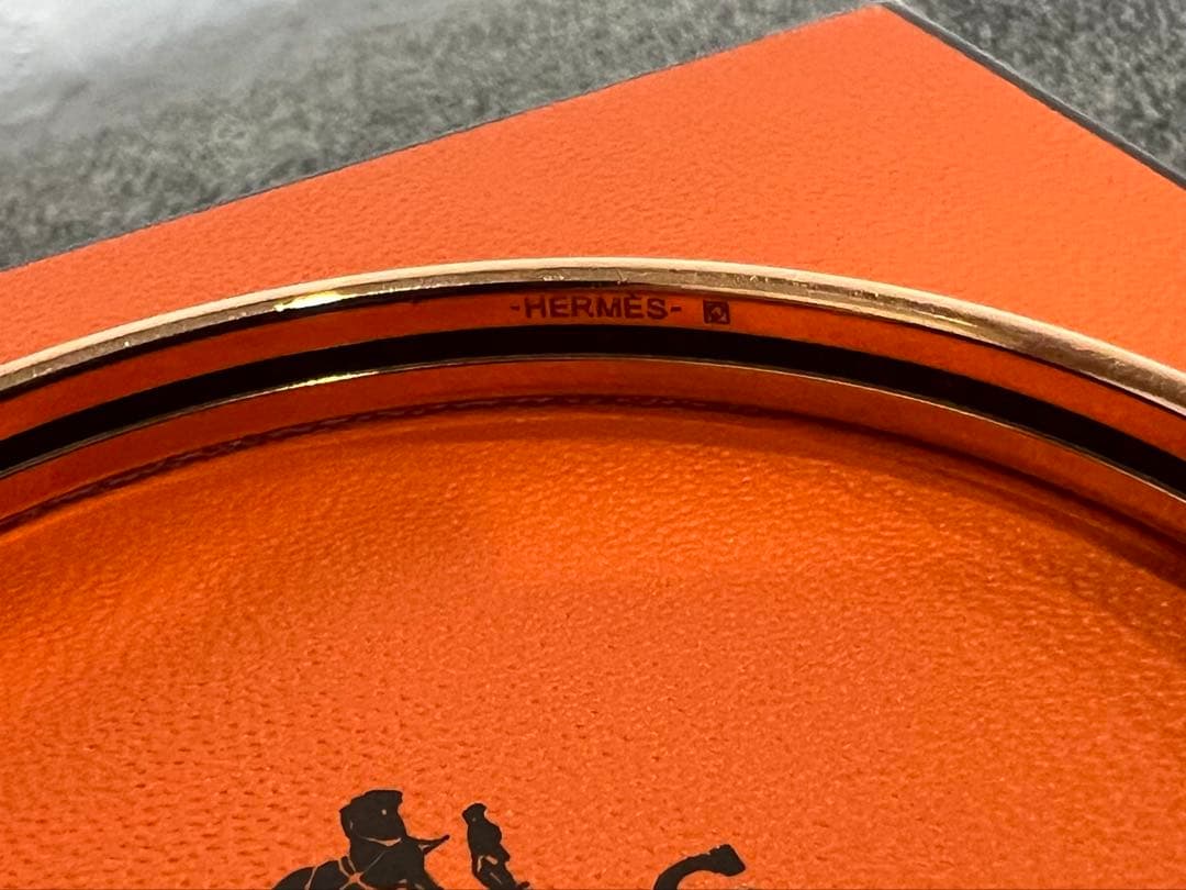 HERMES エルメス ユニ エナメル バングル ブレスレット　サイズS