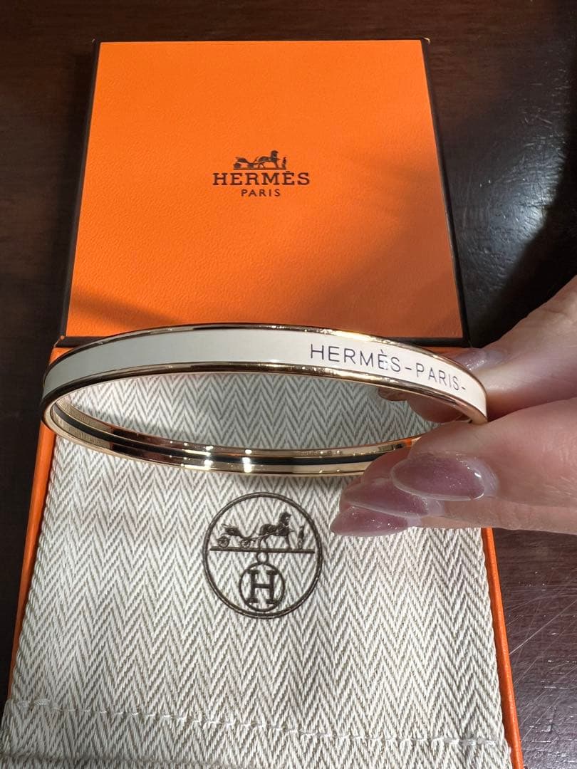 HERMES エルメス ユニ エナメル バングル ブレスレット　サイズS
