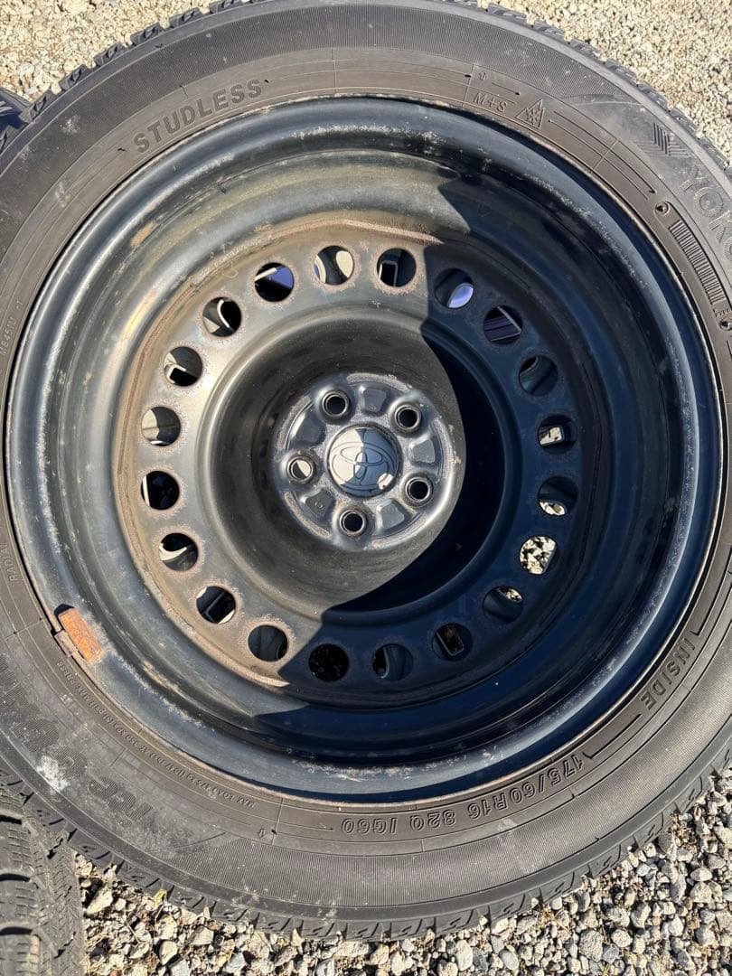 トヨタ純正16インチ 鉄ホイール 冬タイヤ付き4本セット175/60R16