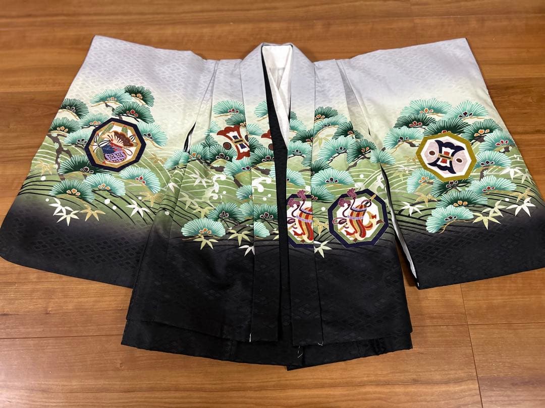 子供用 七五三 着物 鶴と松のデザイン