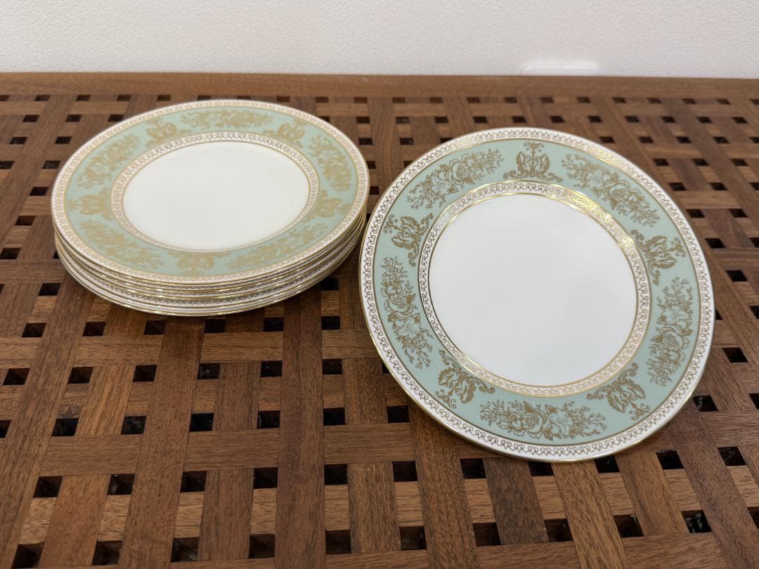  コロンビア セージグリーン ディナープレート(小) 黒壺マーク