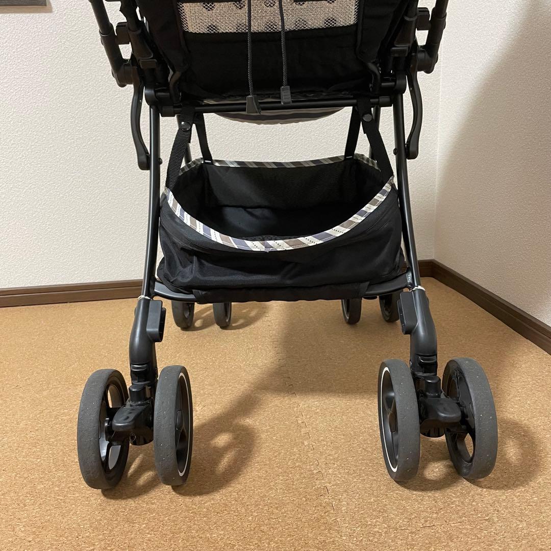 まこってぃー Aprica ラクーナエアーコンパクト