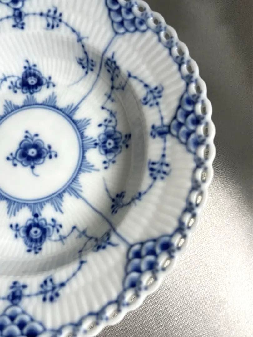 【未使用】稀少★ロイヤルコペンハーゲン　フルレース　ディーププレート15㎝