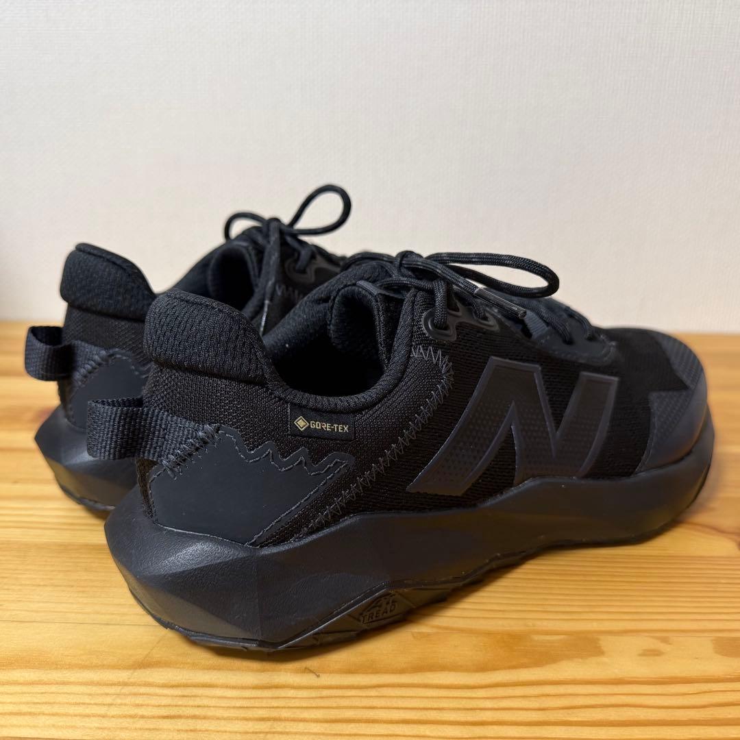 靴 Dynasoft Nitrel v6 Gore Tex MTNTRGB6