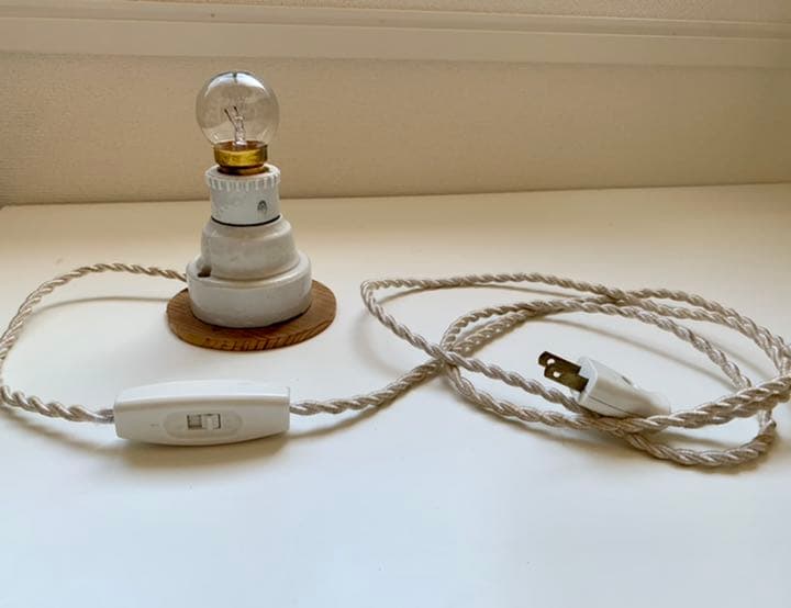 照明　KRANK ソケットランプ