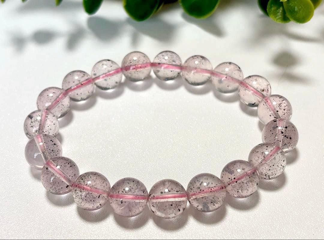 究極品質　光を纏いし女神の聖石　幻のブラックマイカインヒマラヤローズクォーツ