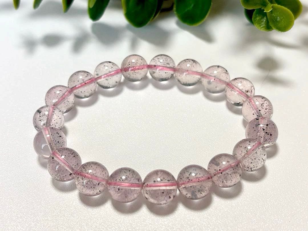 究極品質　光を纏いし女神の聖石　幻のブラックマイカインヒマラヤローズクォーツ