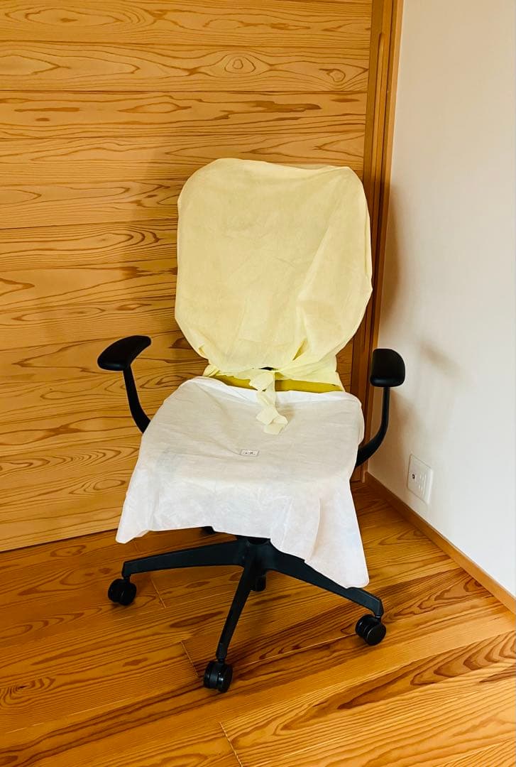 ★ KOKUYO イングチェア T型肘デスクチェア イエロー