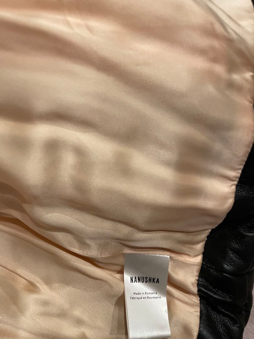 NANUSHKA ナニューシュカ　ビーガンレザー　コート