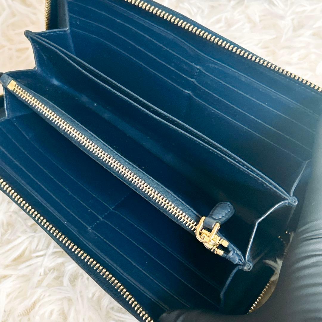 美品 プラダ 長財布 ラウンドジップ ヴィッテロムーブ ネイビー レザー