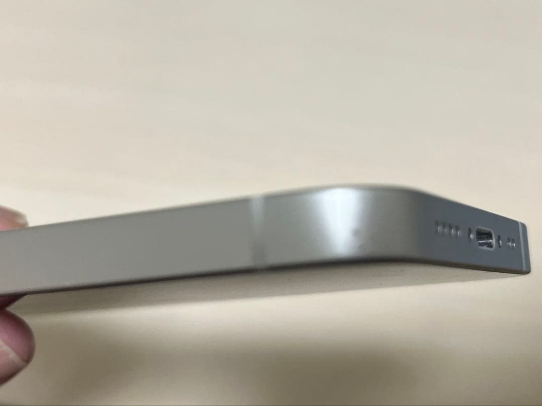 p*P様 iPhone 13 mini 128GB スターライト　純正バッテリー