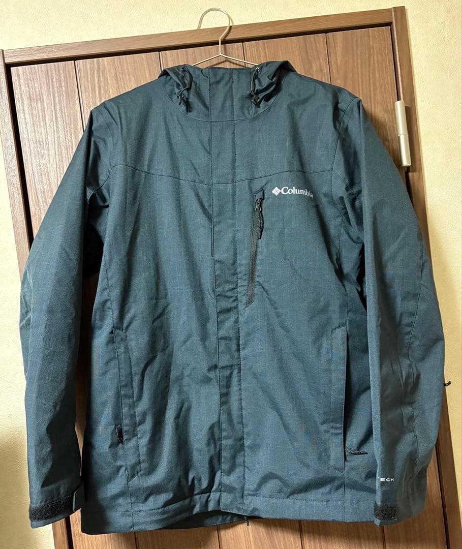 【週末限定値下げ】Columbia OMNI-TECH スノーボードジャケット