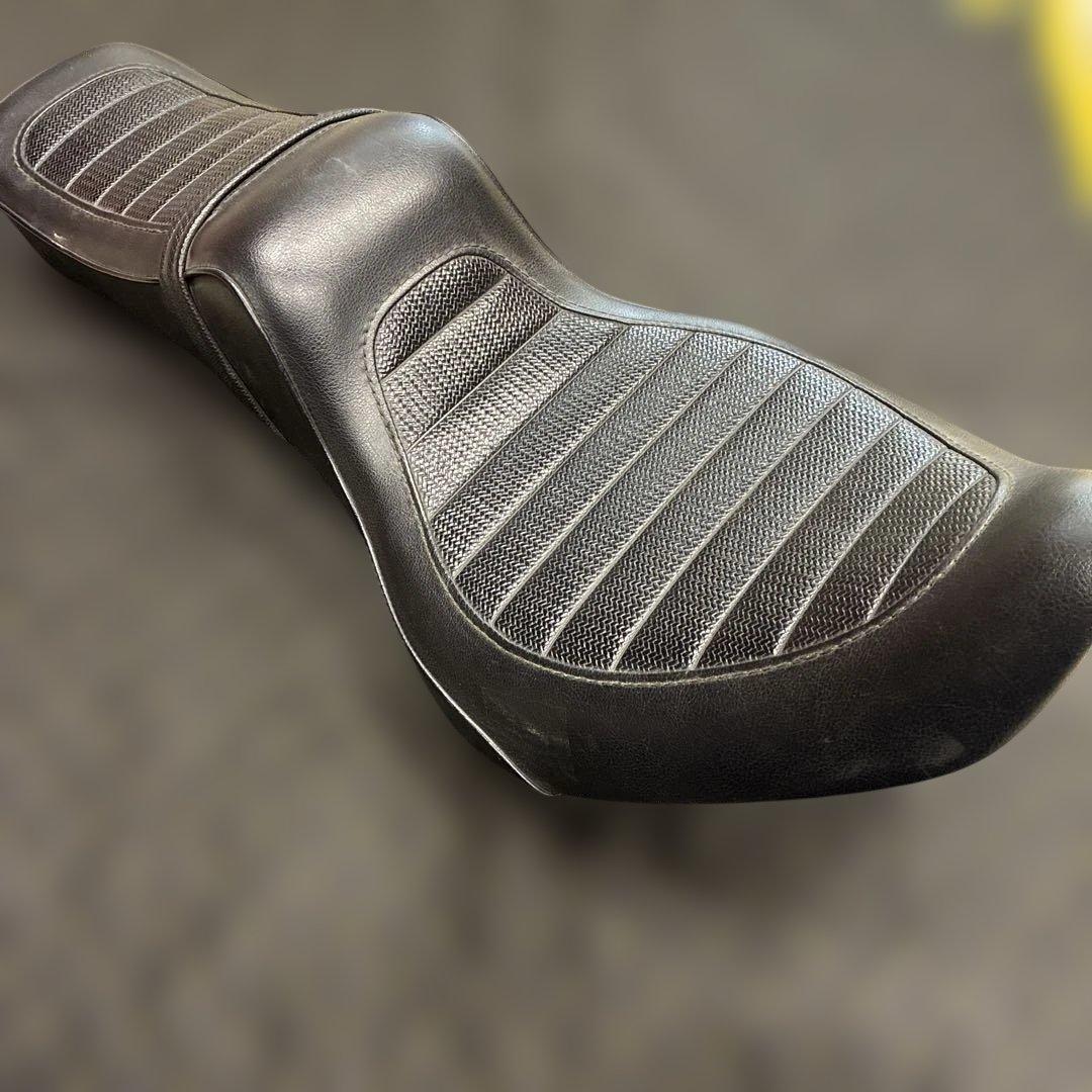 やまK&H キング&クイーンシートハーレーダビッドソン　06〜ソフテイル