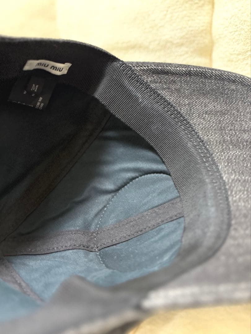 miumiu ミュウミュウ ロゴワッペン ベースボールキャップ