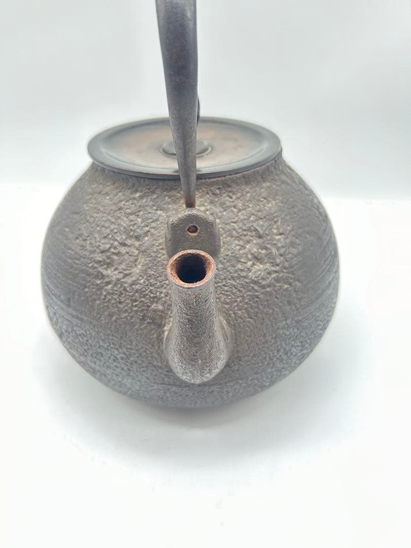 鋳鉄製 鉄瓶 ダークグレー水漏れ無　極上品 時代物 容量約2500ml