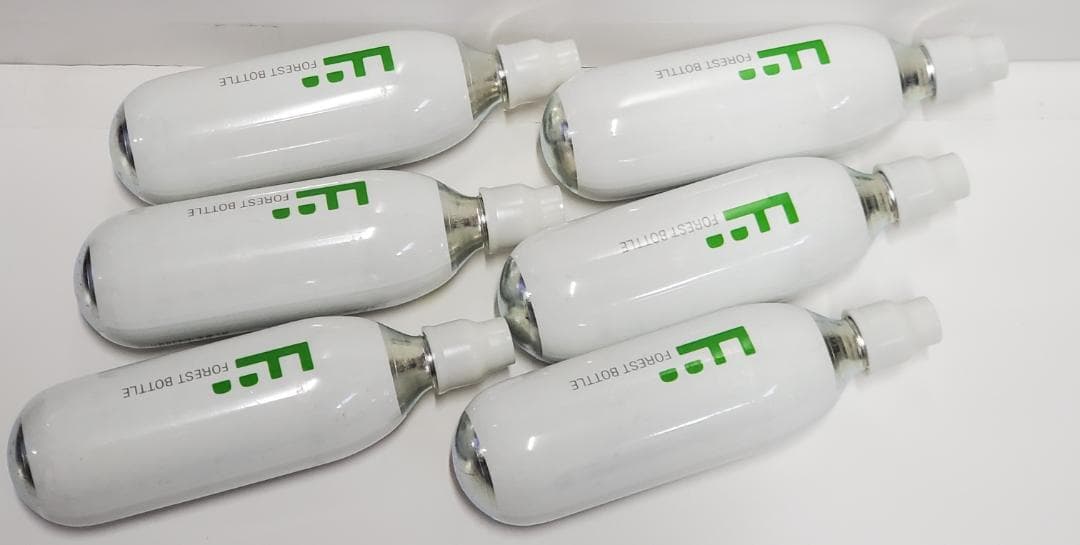 1/17・1/18まで限定価格！　ADA　 Co2フォレストボトル６本セット