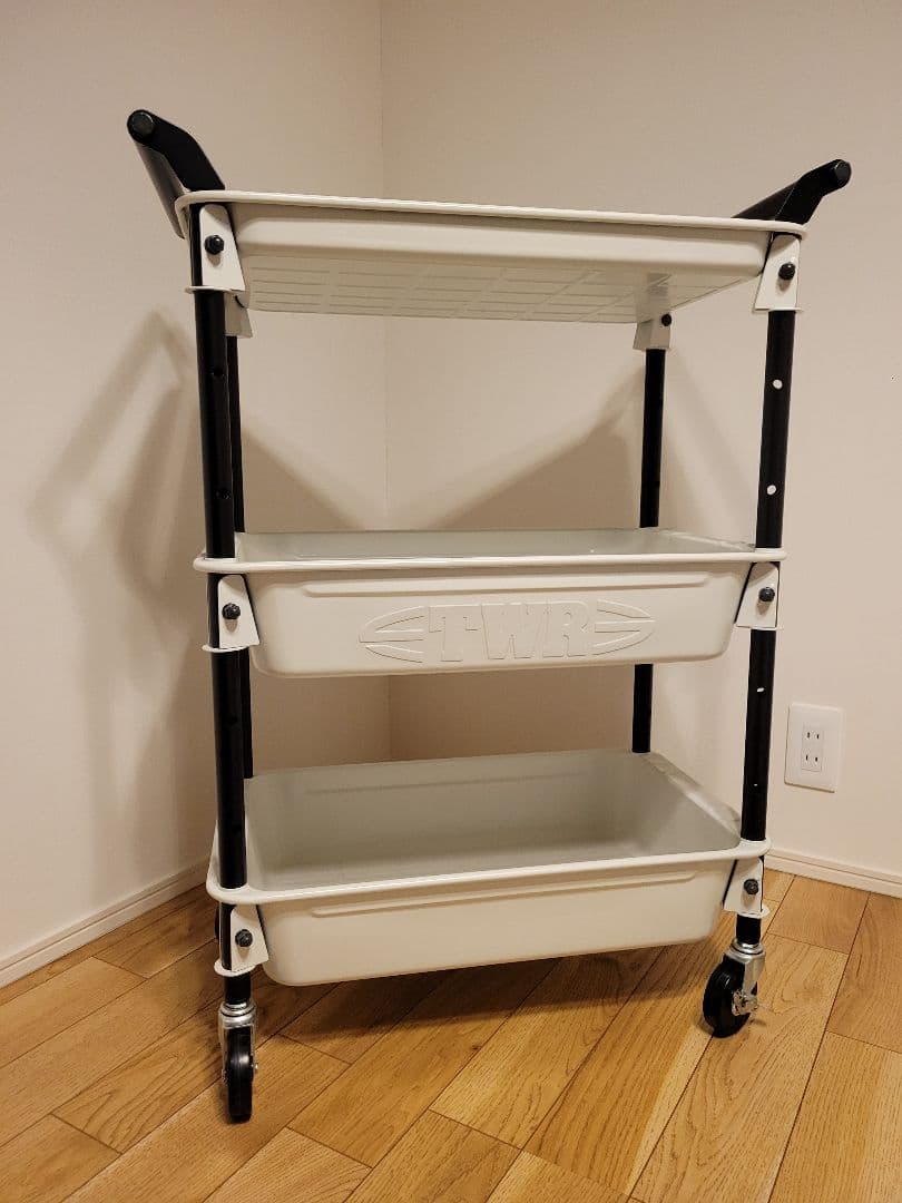 トラスコ　ツールワゴン　TSUSCO