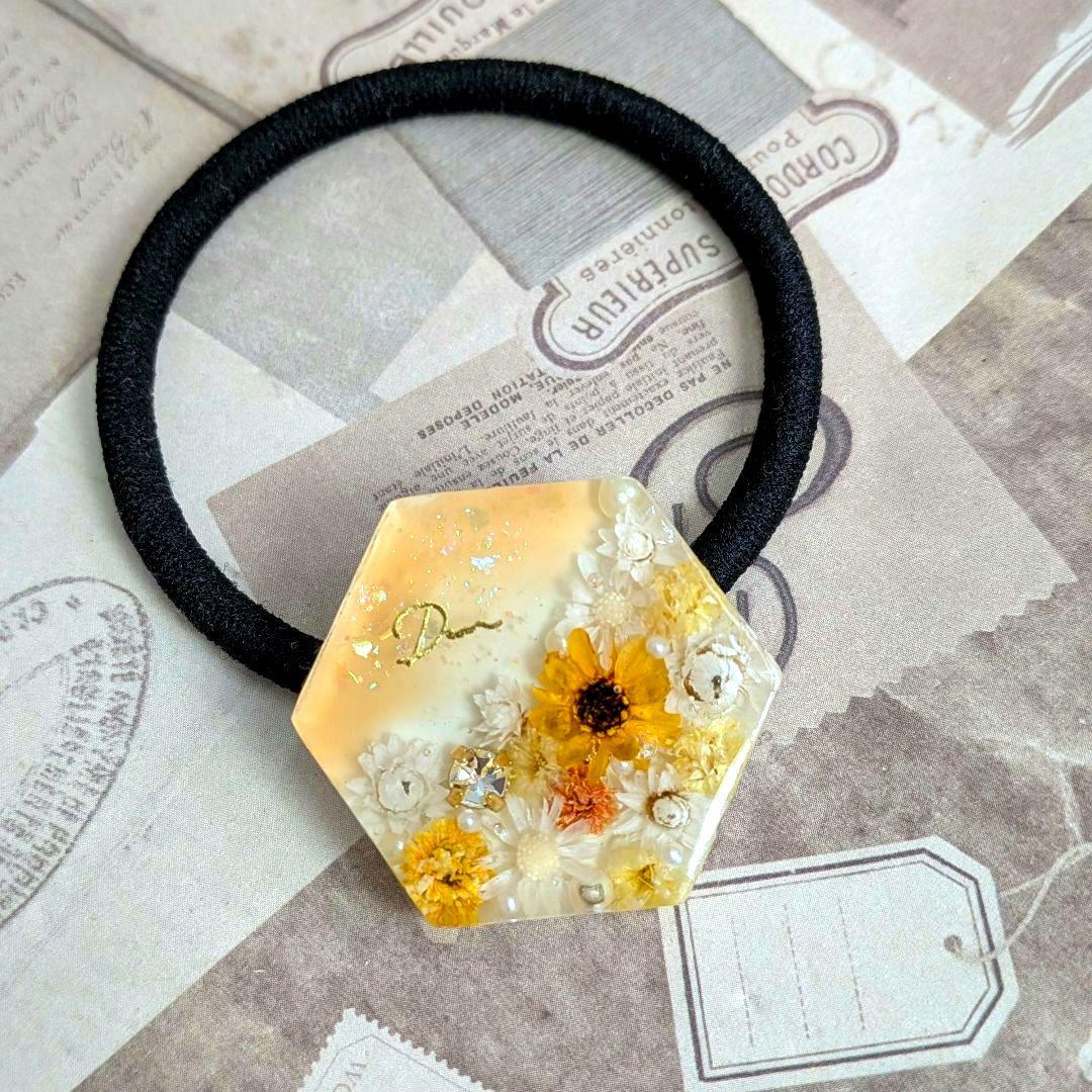 ＃240 オレンジ✴六角形✴レジンヘアゴムキーホルダーへの