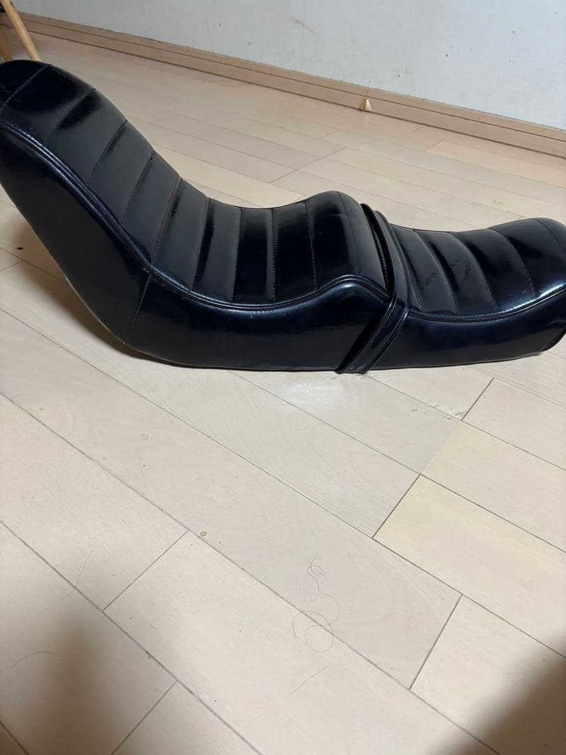 GS400 チョビ三段シート