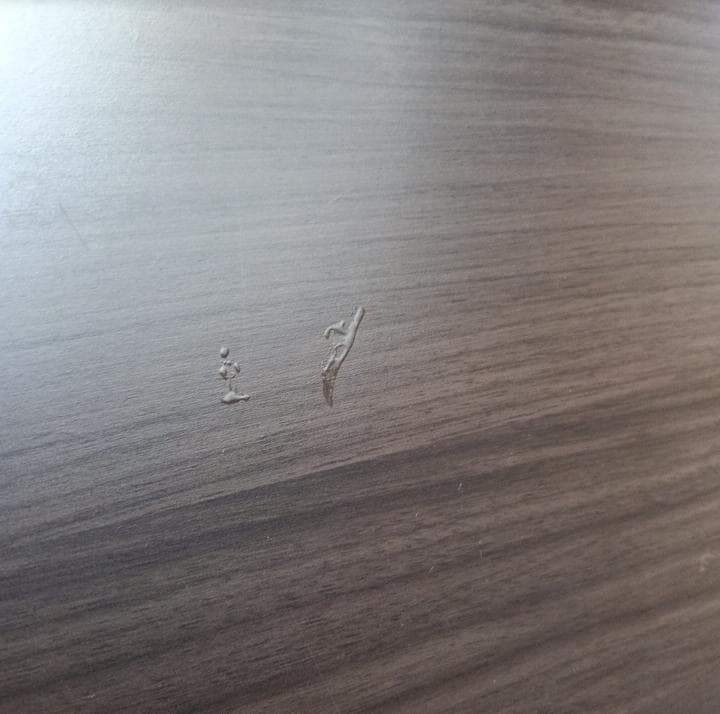 ダークブラウン木製ローテーブル