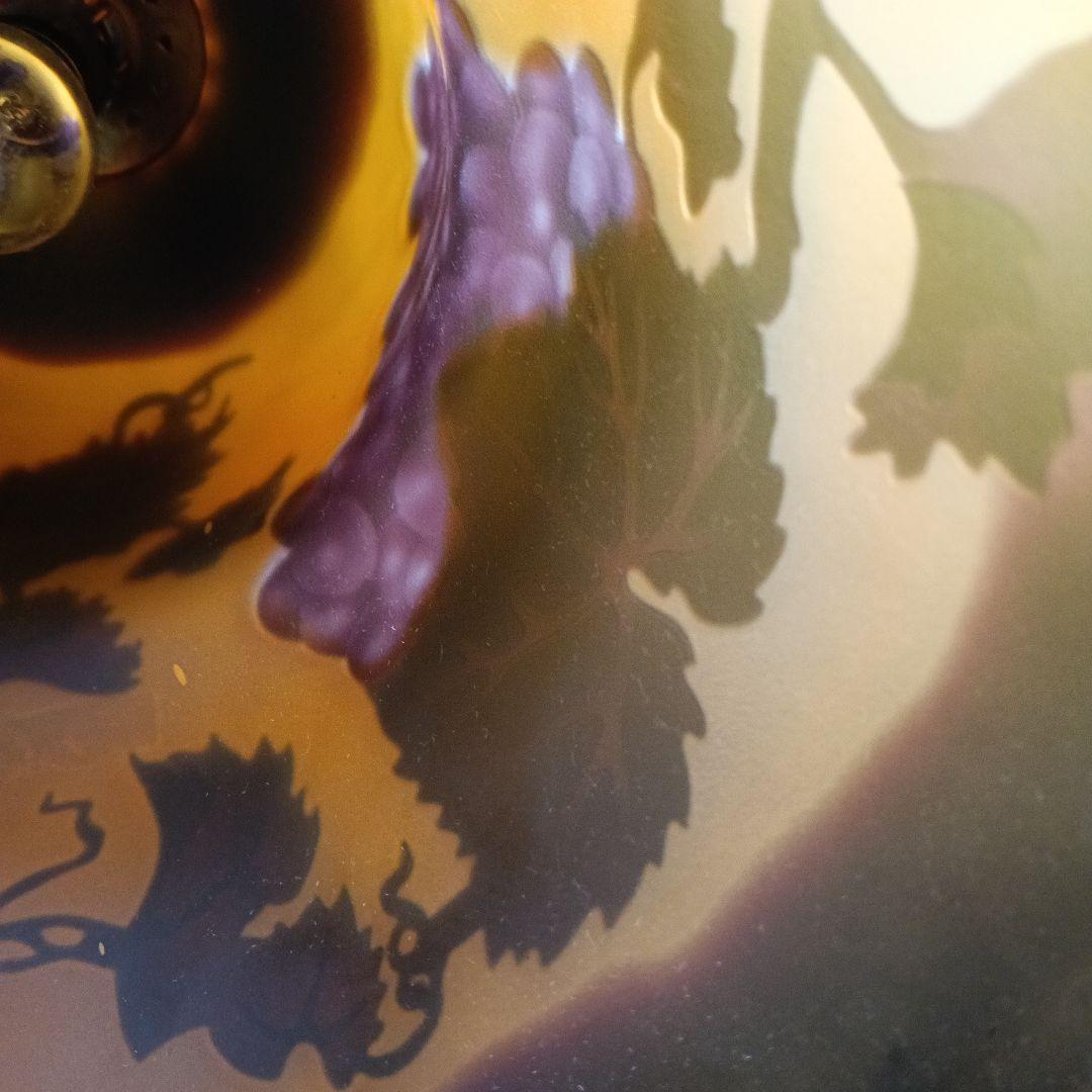 ガレ風　ヴィンテージ ブドウ模様 ガラスランプ