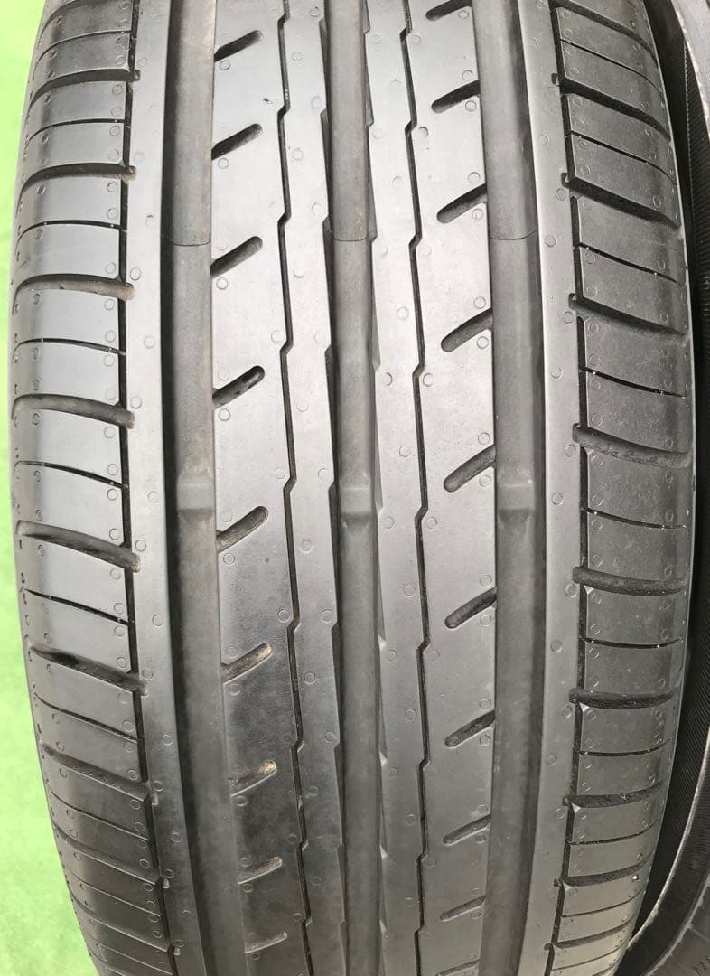 205/55 R16 YOKOHAMA BluEarth ラジアルタイヤ