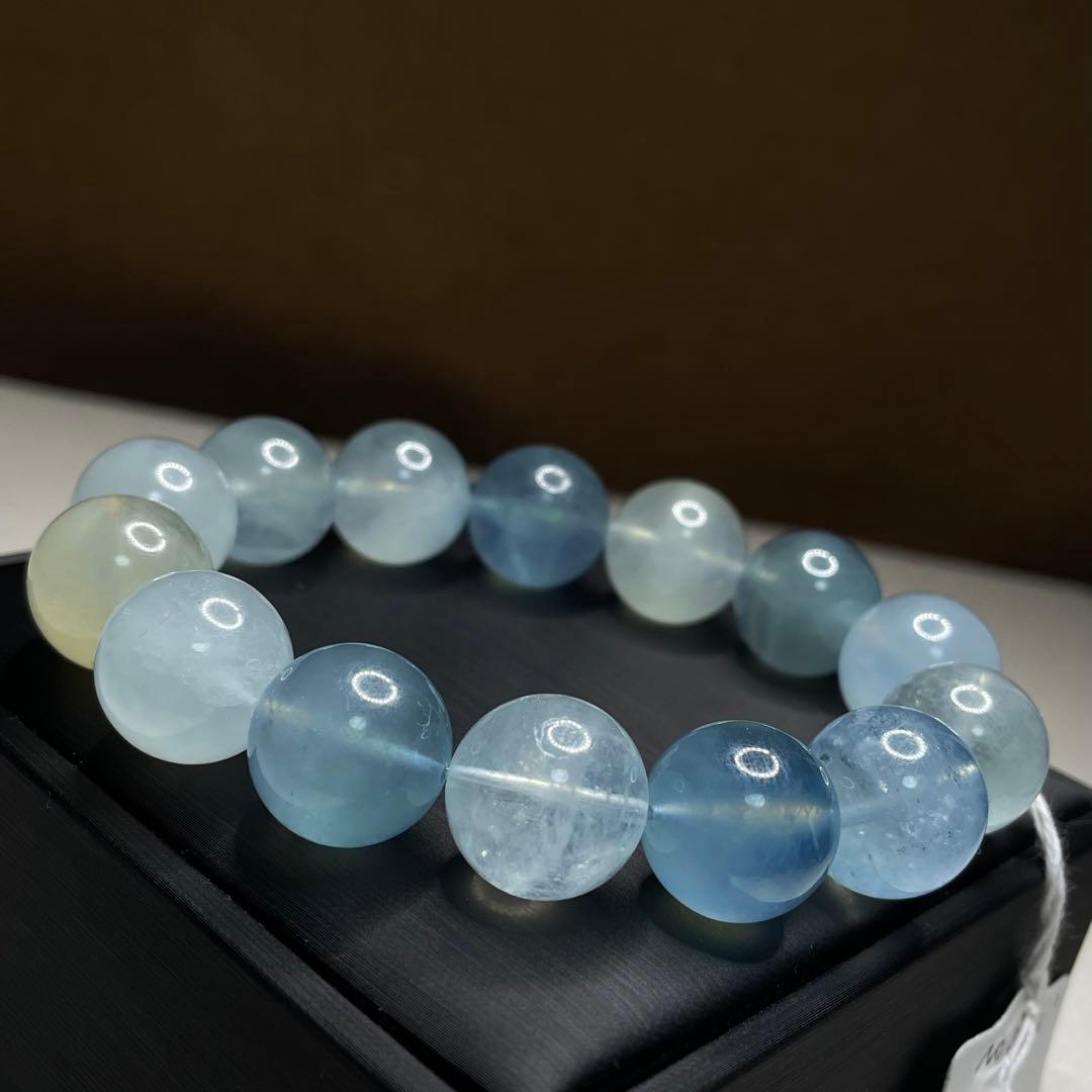 スーパーセール☆希少な大玉☆ミックスアクアマリン