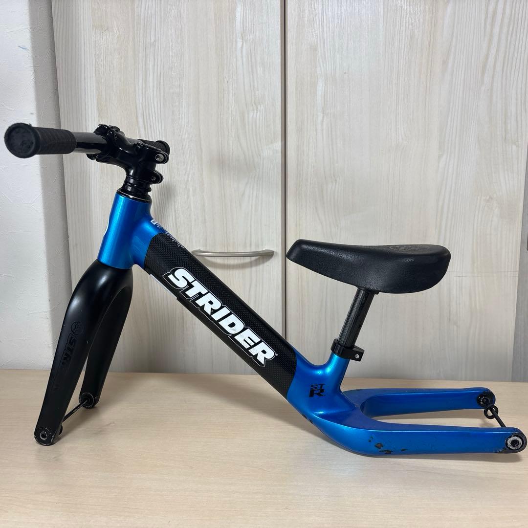 STRIDER ST-R カーボンフレーム ハンドル付き