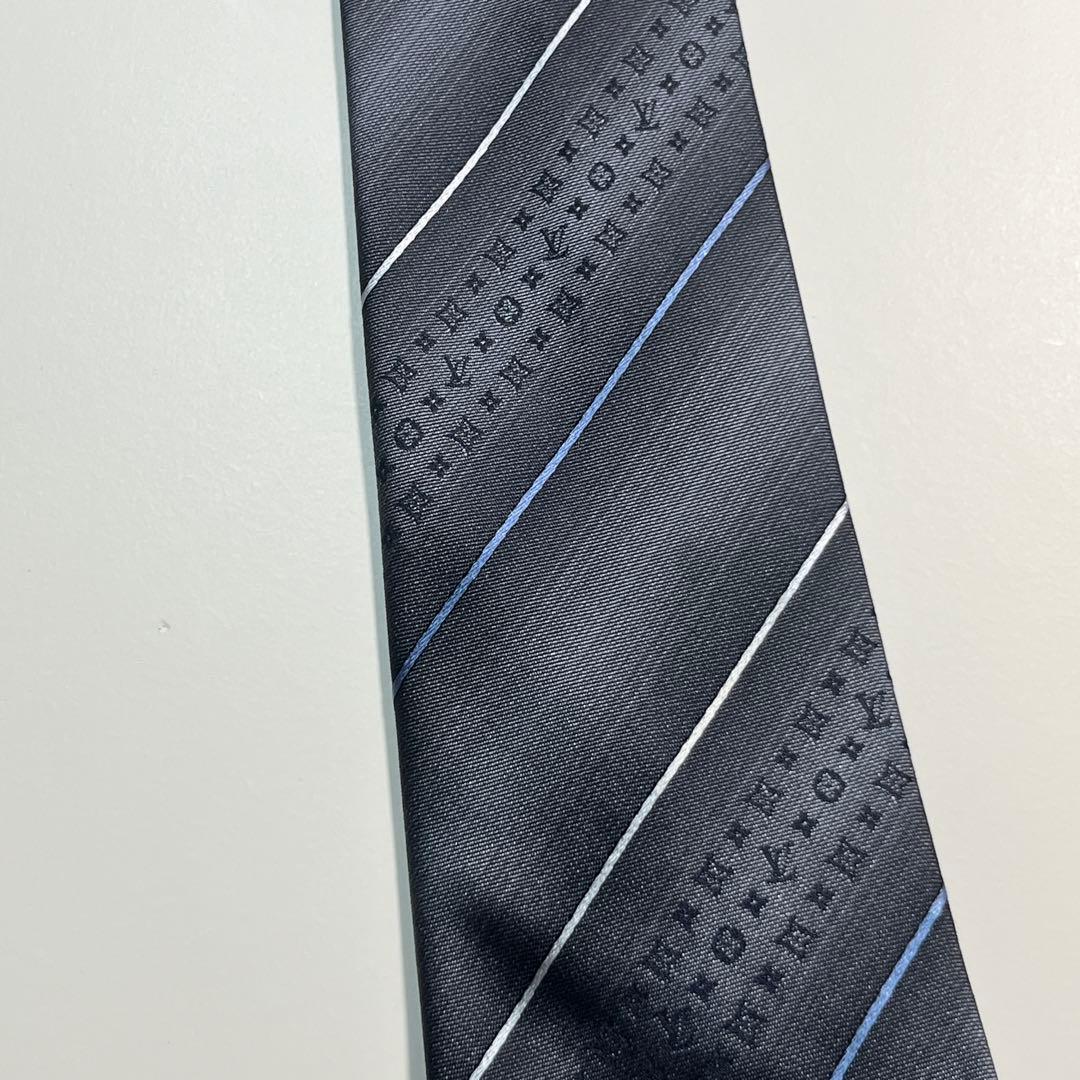 名作✨良品✨LOUIS VUITTON ルイヴィトン　ネクタイ　モノグラム