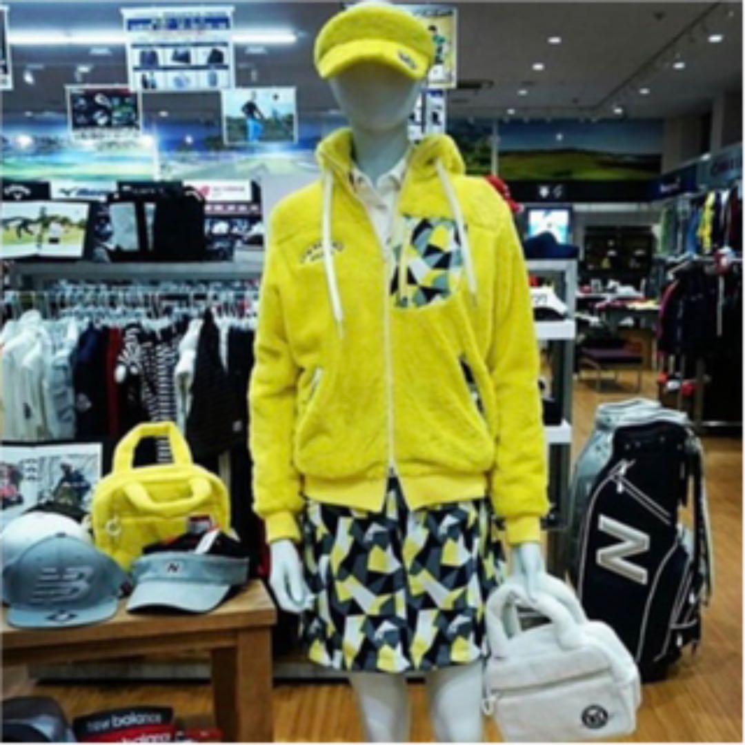 ニューバランスゴルフ　②点セット　もこもこパーカー　裏起毛スカート