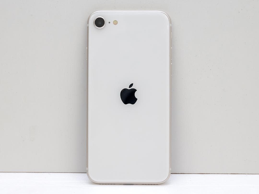 サ*ダ様 バッテリ100％ iPhone SE3 64GB MMYD3J/A ス