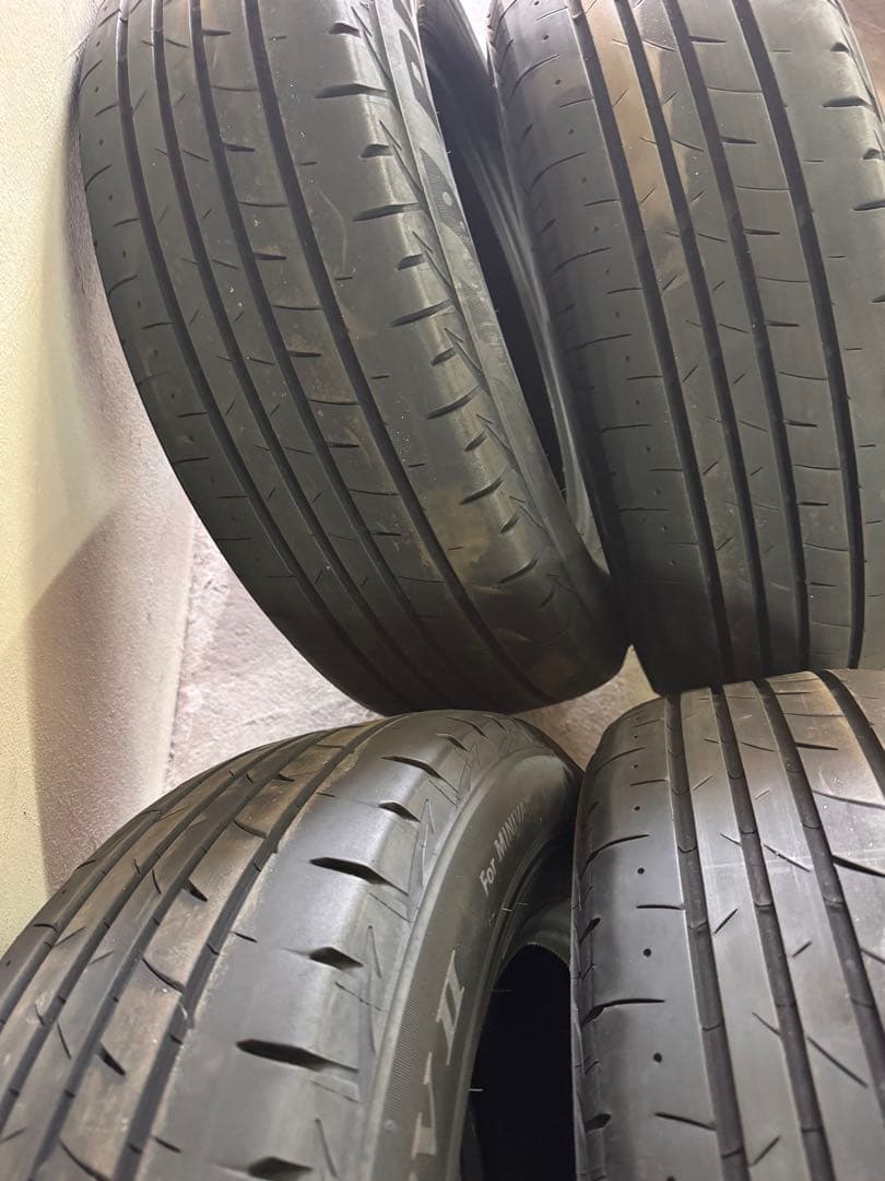 激安 ブリヂストン PIayz PX-RV II 215 65R 16