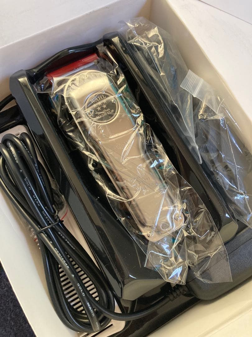 wahl ウォール　コードレスバリカン　マジッククリップ　シルバー　フ