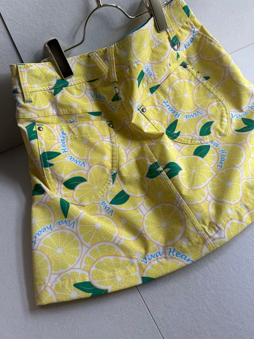 【タグ付き】VIVA HEART ゴルフスカート レモン柄｜インナー付き 映え