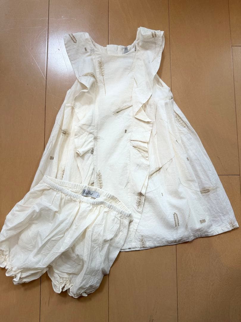 babydior ノースリーブワンピース ショートパンツ付き