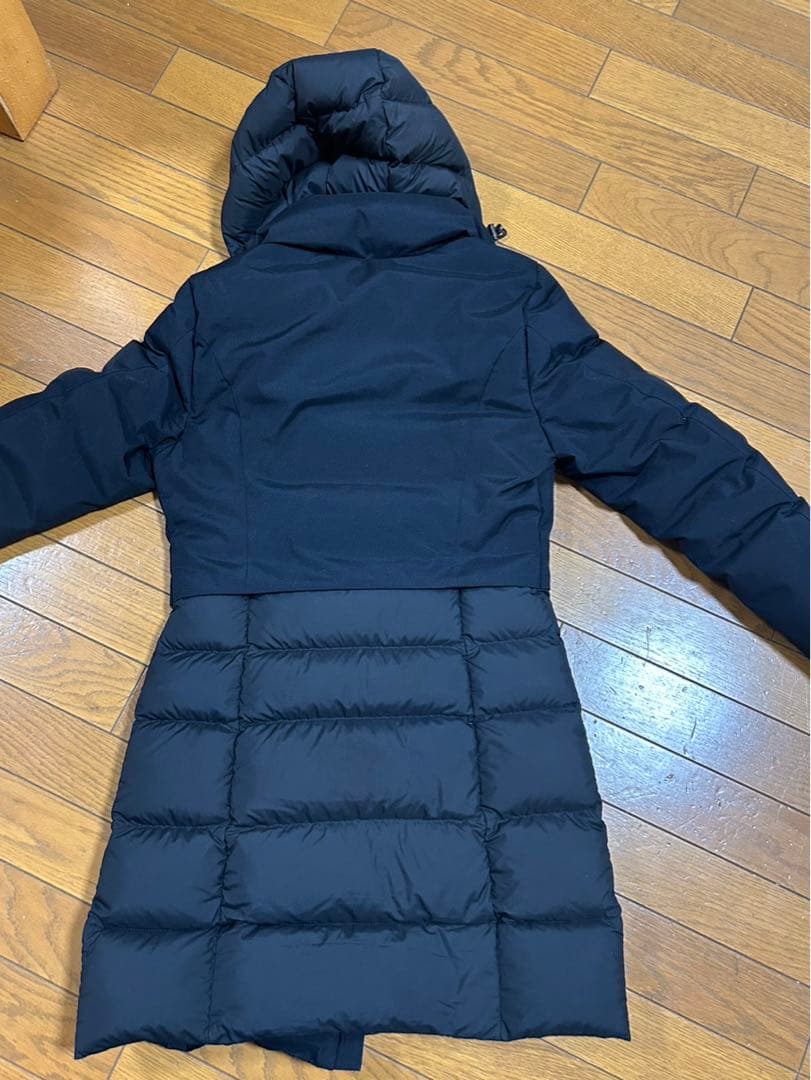 CAPEHORN ダウンジャケット