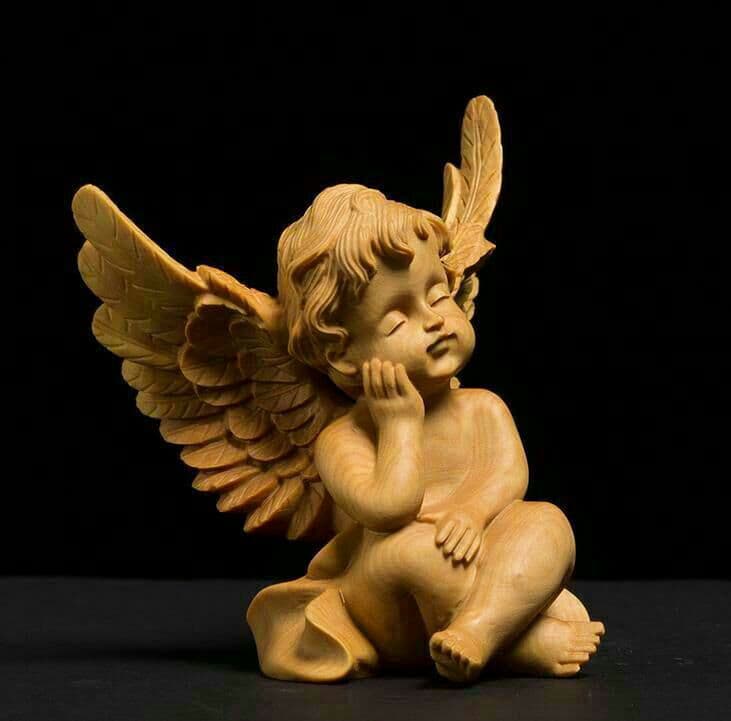 職人手作り ツゲの木彫り天然木  天使  ?インテリア 工芸品