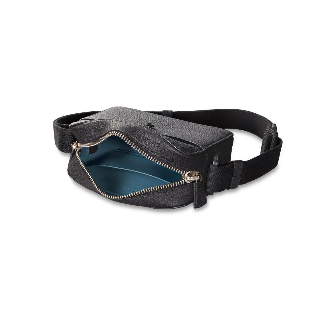 メゾンタクヤ　T Travel Messenger