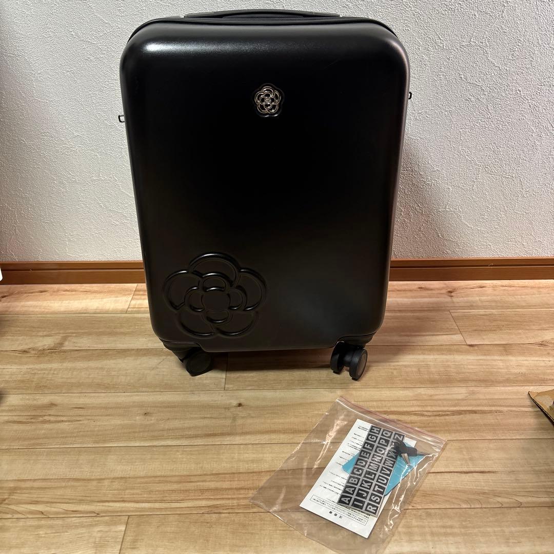 クレイサス　ボヤージュ　キャリーケース　Sサイズ　黒　未使用　最安値
